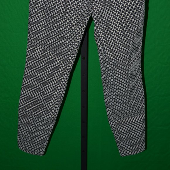SEVENTH AVENUE   BLACK ,WHITE,GRAY AND GOLD SPANDEX PANTS SIZE M - Picture 7 of 9
